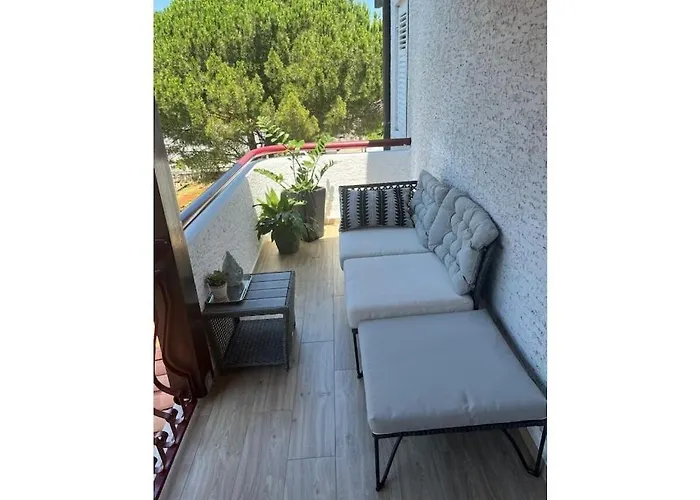 Ferienhaus In Pore With Swimming Pool Poreč