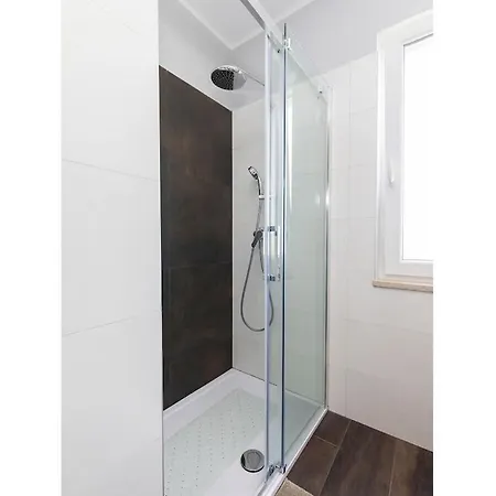 Holiday home In Pore With Swimming Pool