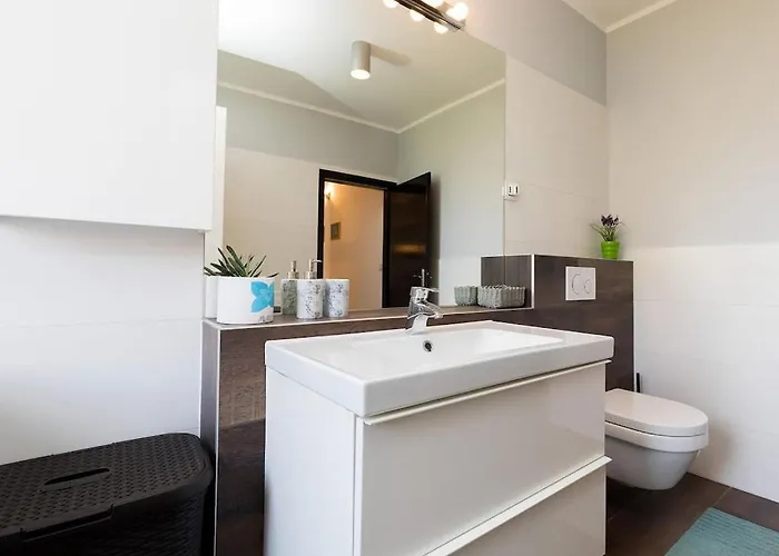 In Pore With Swimming Pool Feriehus